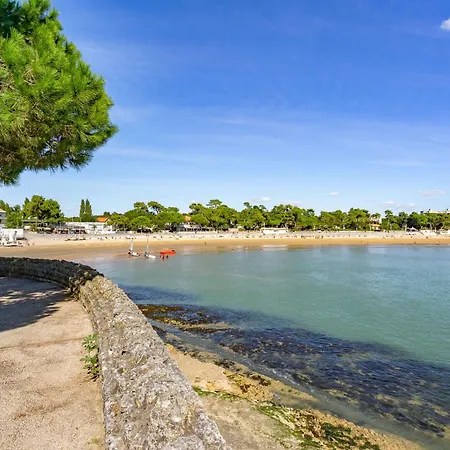 Les Adichats By Interhome *